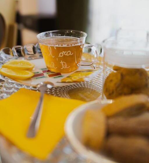 تختخواب و صبحانه La Maison Di Carla