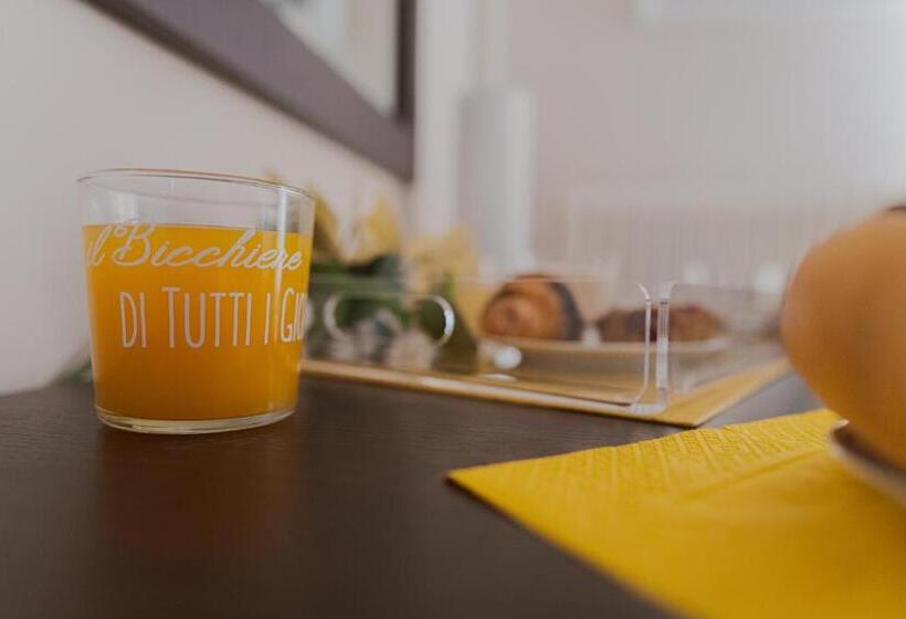 تختخواب و صبحانه La Maison Di Carla