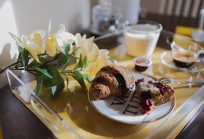 تختخواب و صبحانه La Maison Di Carla