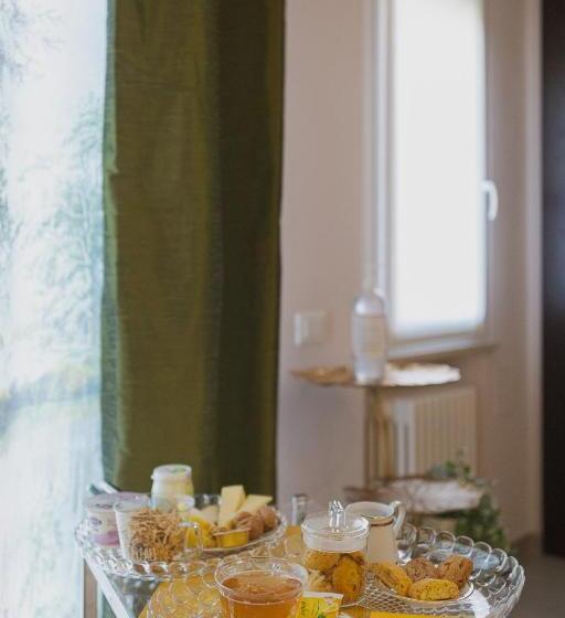 تختخواب و صبحانه La Maison Di Carla