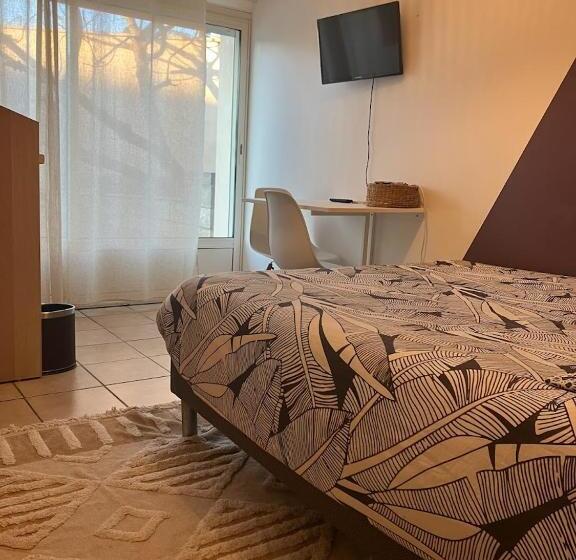 住宿加早餐  Le Nid Castries   Charmant Logement Complet Et équipé Centre Castries Proche Montpellier