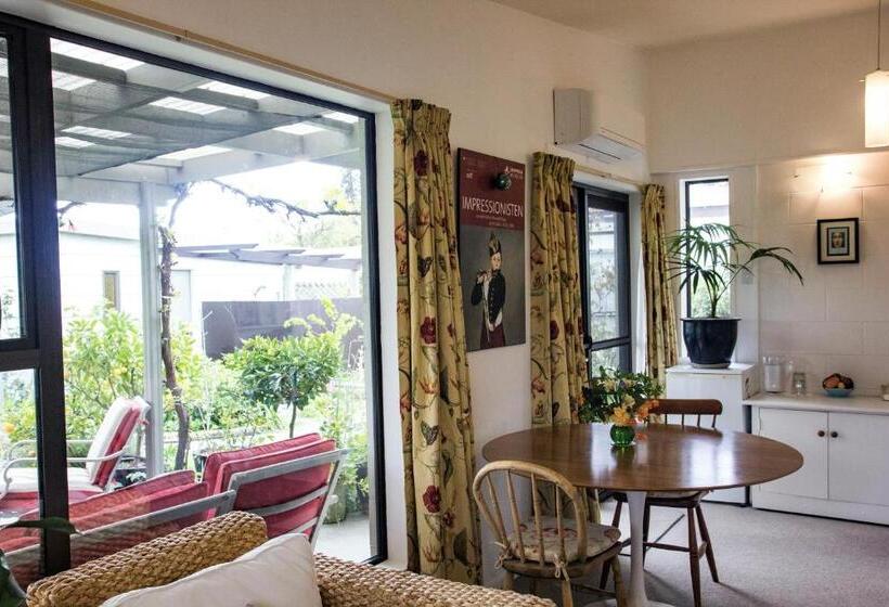 مبيت وإفطار Magnolia House