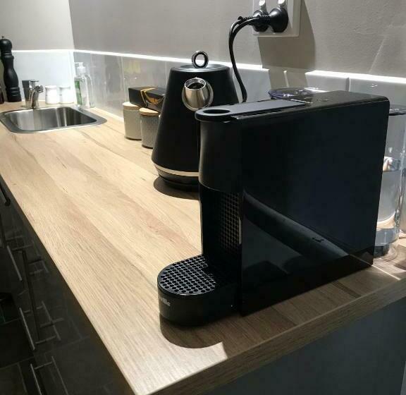 مبيت وإفطار Robinson Retreat