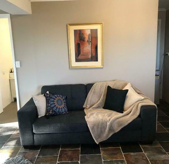 مبيت وإفطار Robinson Retreat