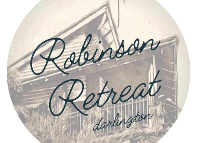 مبيت وإفطار Robinson Retreat