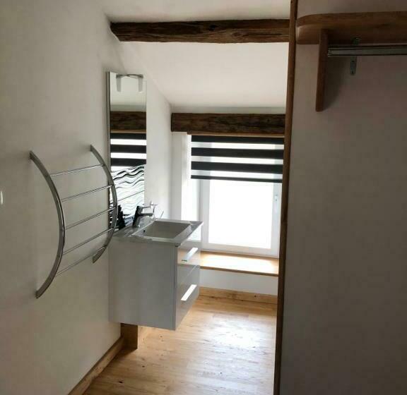 민박 The Walnut Tree Chambre D Hotes