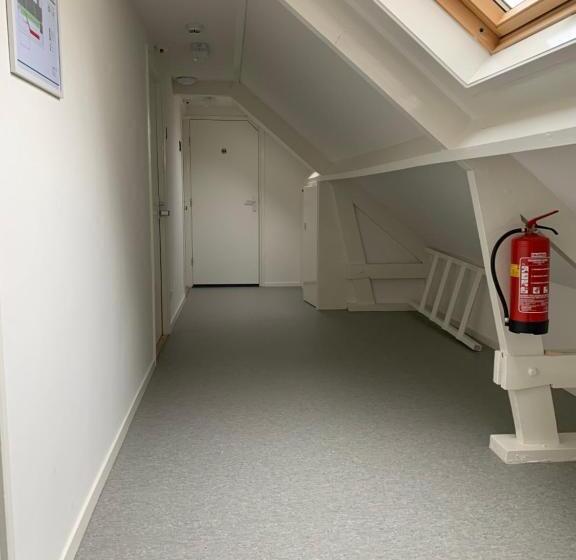 Kleinschalig Hostel In Deventer, Hartje Stad, Aan De Ijssel