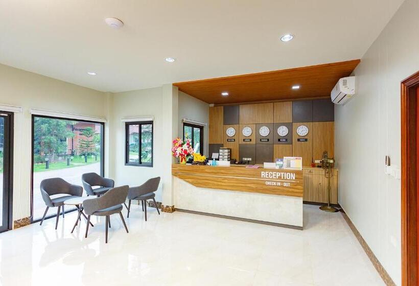 בית מלון כפרי Avarin Resort