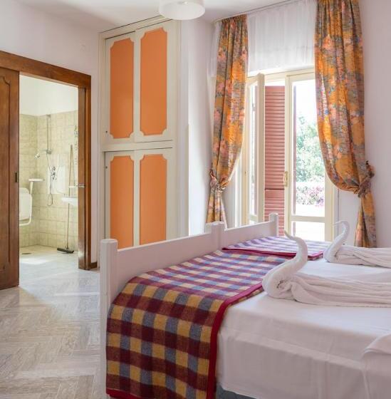 בית מלון כפרי Centro Ferie Salvatore