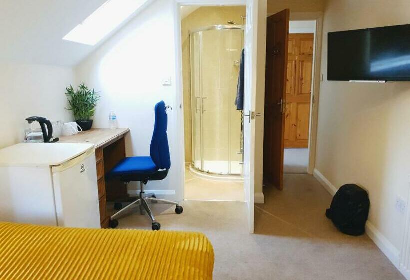 בית מלון כפרי Highfields Town House