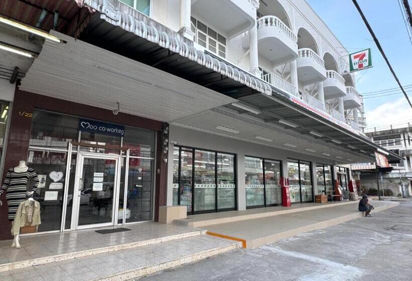 Отель Moocoworking