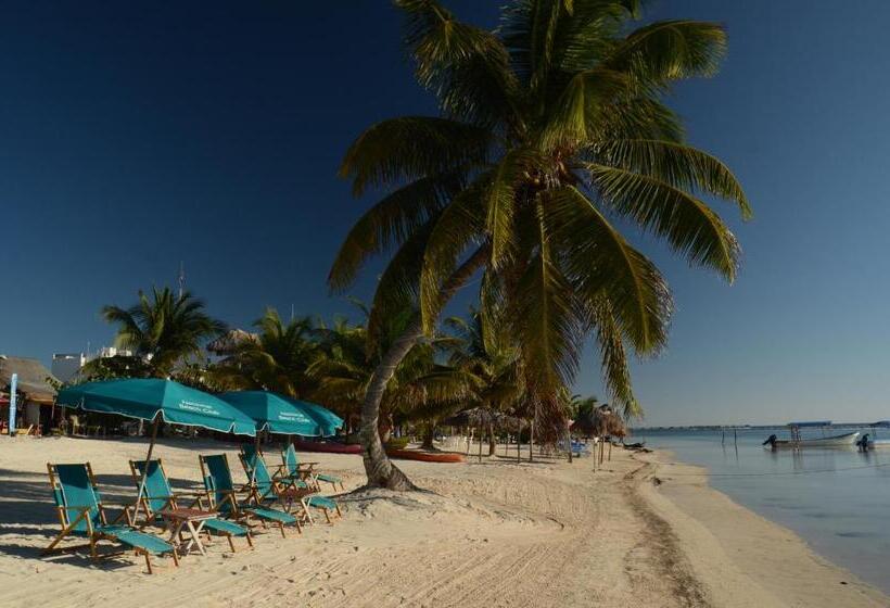 ホテル Nacional Beach Club & Bungalows