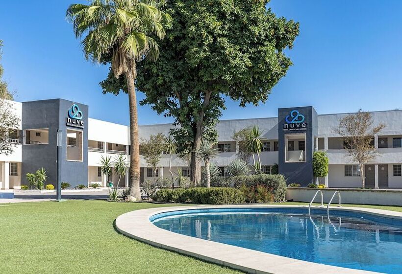 ホテル Nuve Gomez Palacio