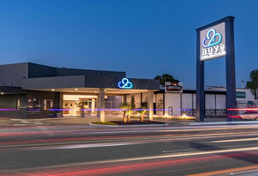 ホテル Nuve Gomez Palacio