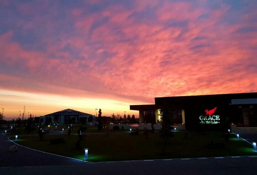 Отель Serenity Resort