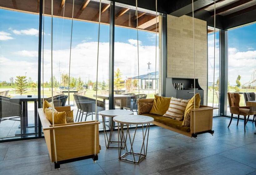 Отель Serenity Resort