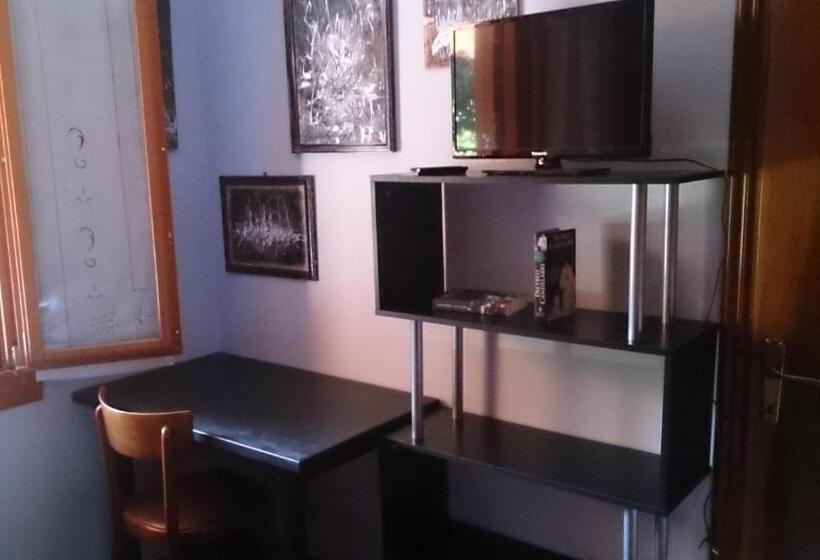 Пансион 49 Le Contesse Ide