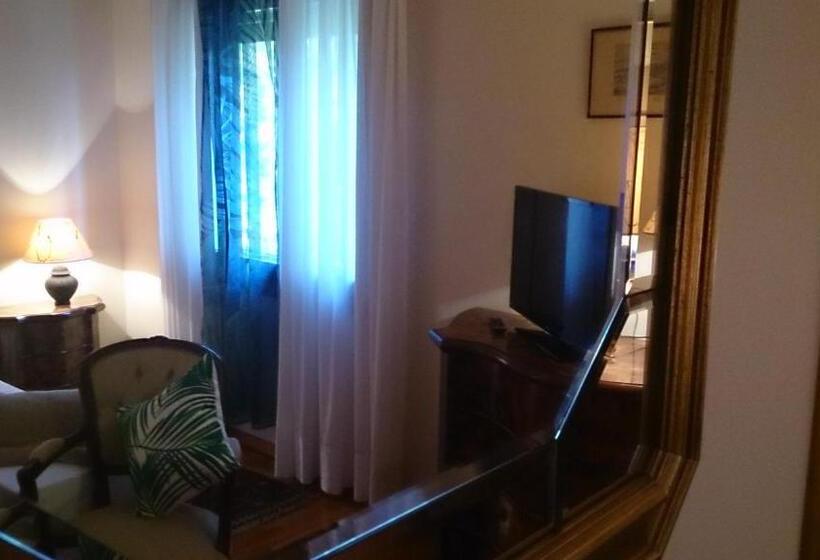 Пансион 49 Le Contesse Ide