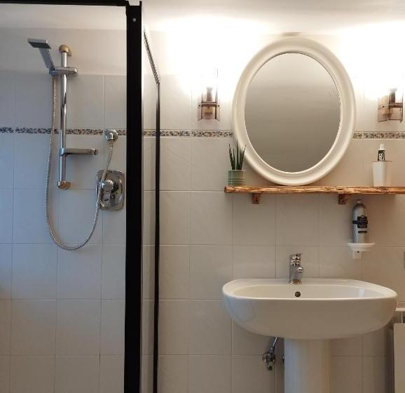 פנסיון Alloggio Al 29