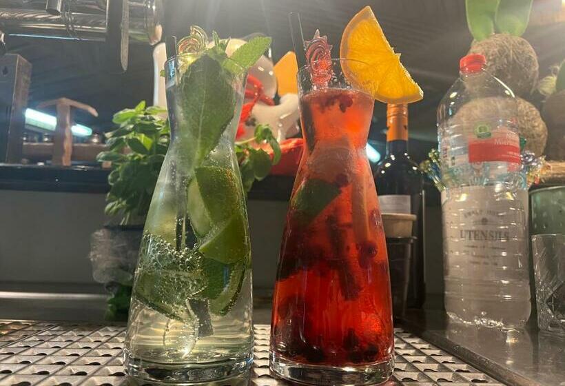 פנסיון Alte Schmiede