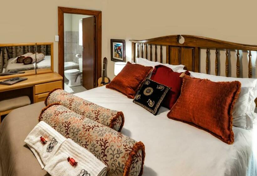 펜션 Antiqua Cottage