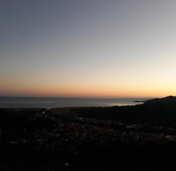 פנסיון Ca  Da Tollo