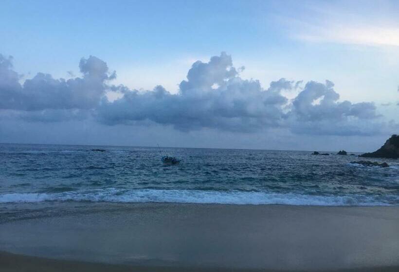 بنسيون Casa Galindo