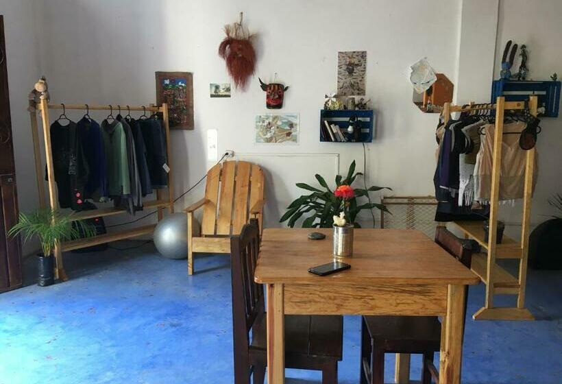 بنسيون Casa Galindo