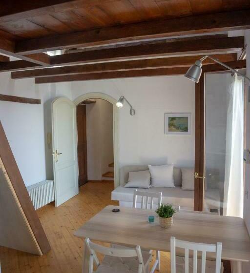 بنسيون Casa Patrone