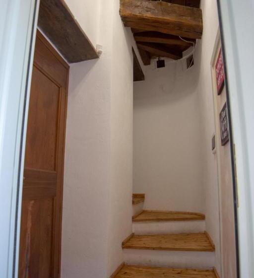 بنسيون Casa Patrone