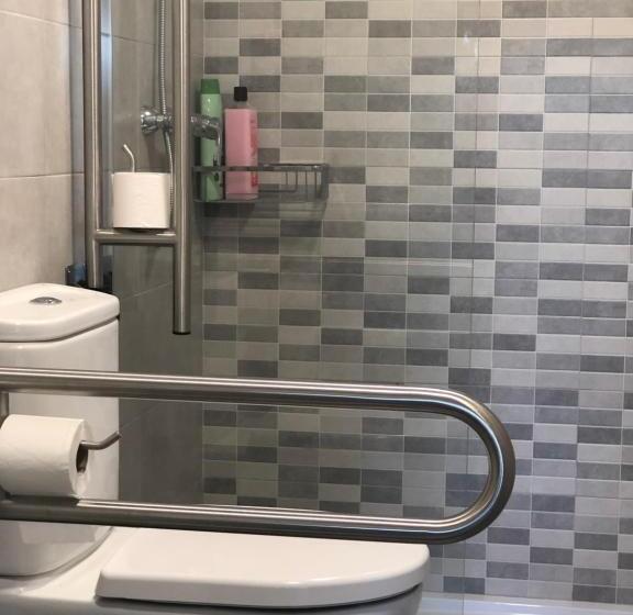 بنسيون Huellas Albergue Turístico