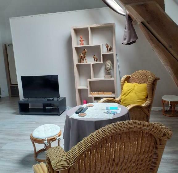 פנסיון L Eden Caché