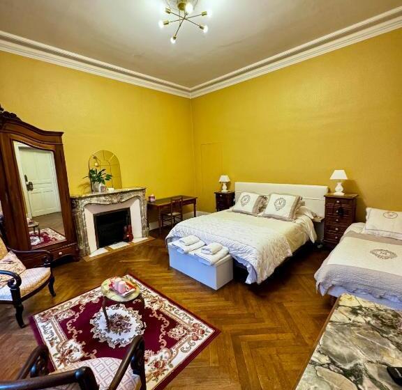 Пансион La Maison D Hôtes Du Chapelier