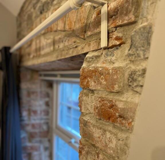 膳宿费 Picturesque Riverview Cottage Pettigo