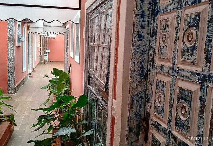 膳宿费 Pousada Oceano E Mar