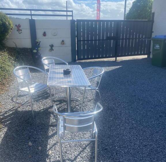 펜션 Racecourse View