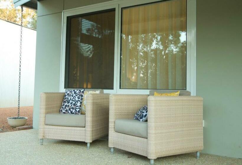 펜션 Red Tail Retreat