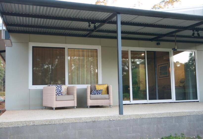 펜션 Red Tail Retreat