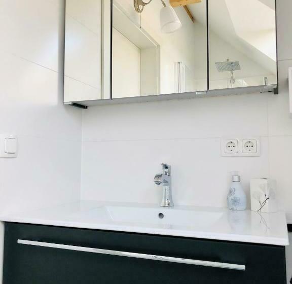 膳宿费 Zimmer/wohnung Judenburg