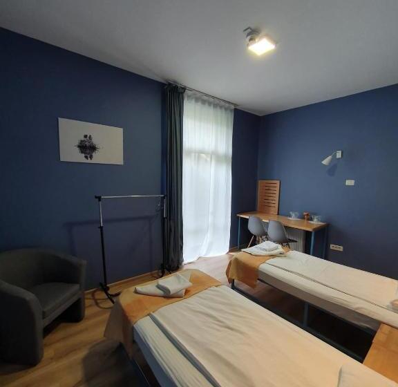 Pensiunea Urban Point