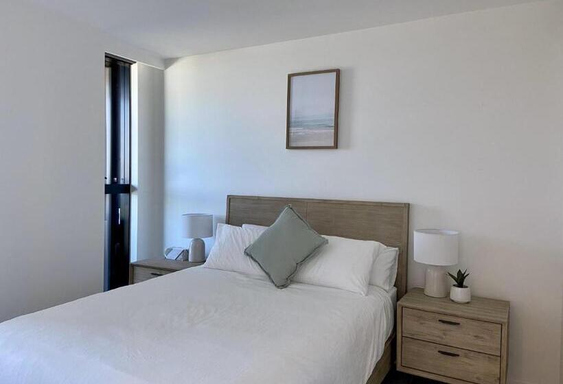 Skygarden Luxury Condo