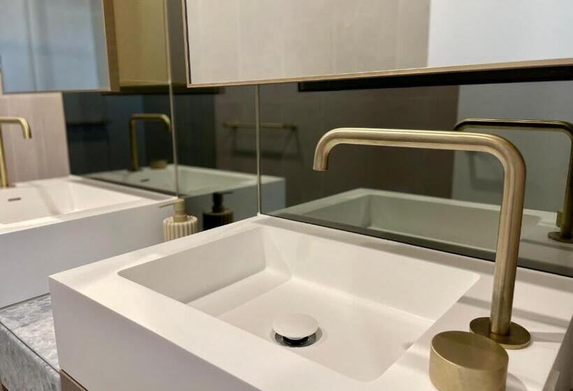 Skygarden Luxury Condo