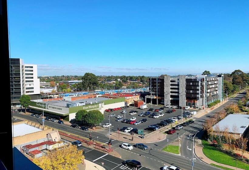 Skygarden Luxury Condo