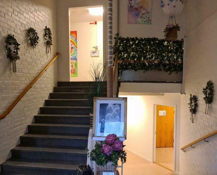 旅馆 Kg Sleepover & Ställplats