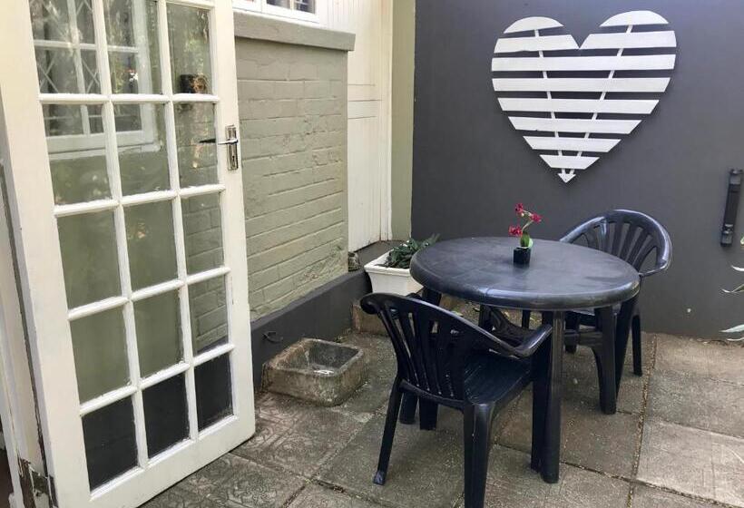 צימר 23 Ambleside Holiday Retreat By The Sea