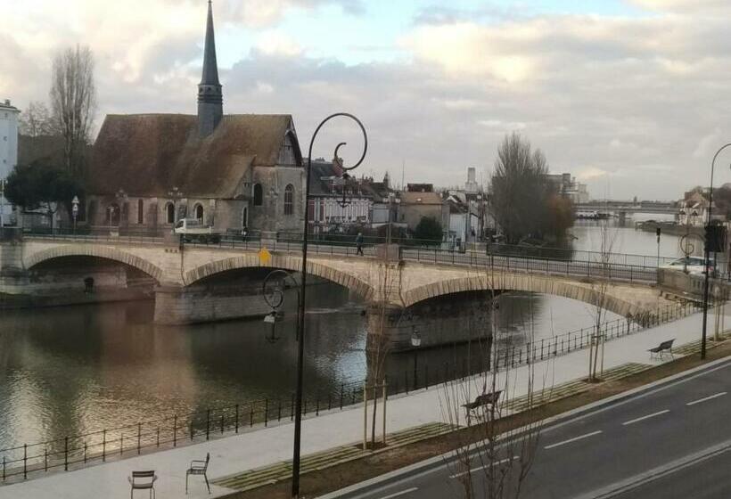 צימר Chambre Privée Dans Maison Centre Ville Sens Petit Déjeuner Compris