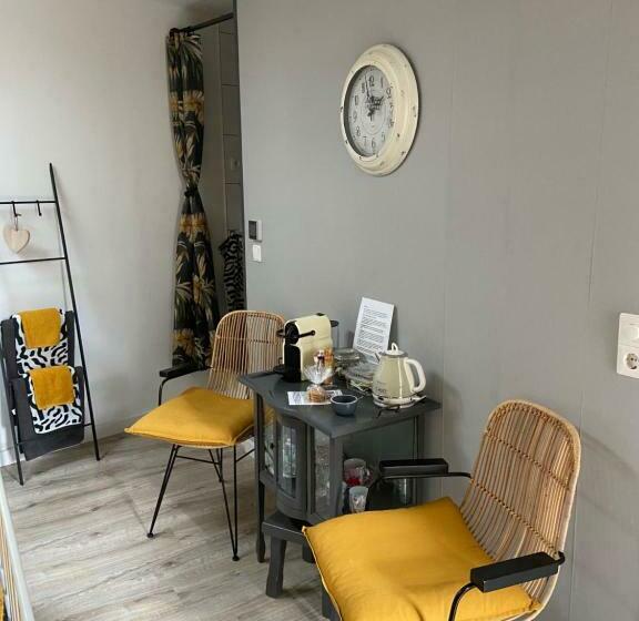 민박 De Drechtstee