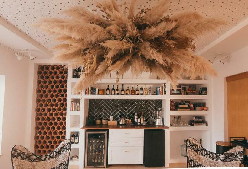 مبيت وإفطار Joy Beach House