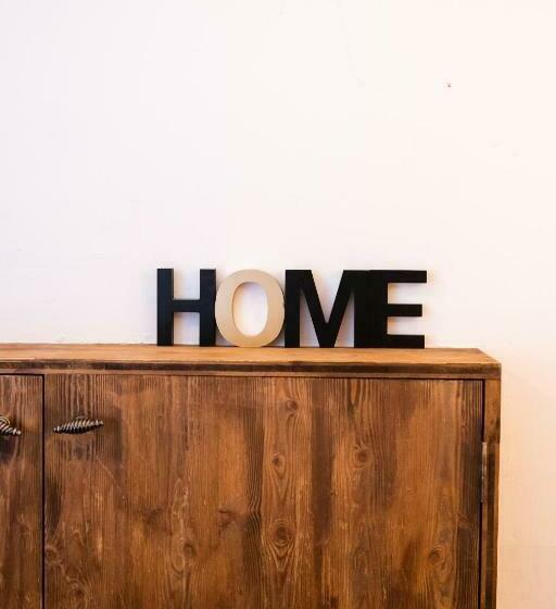 住宿加早餐 La Baraka Hostel