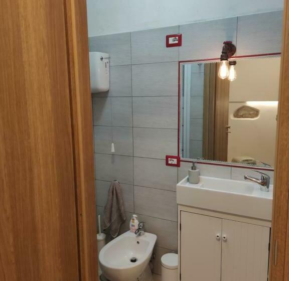 مبيت وإفطار La Cantina Di Giuliano